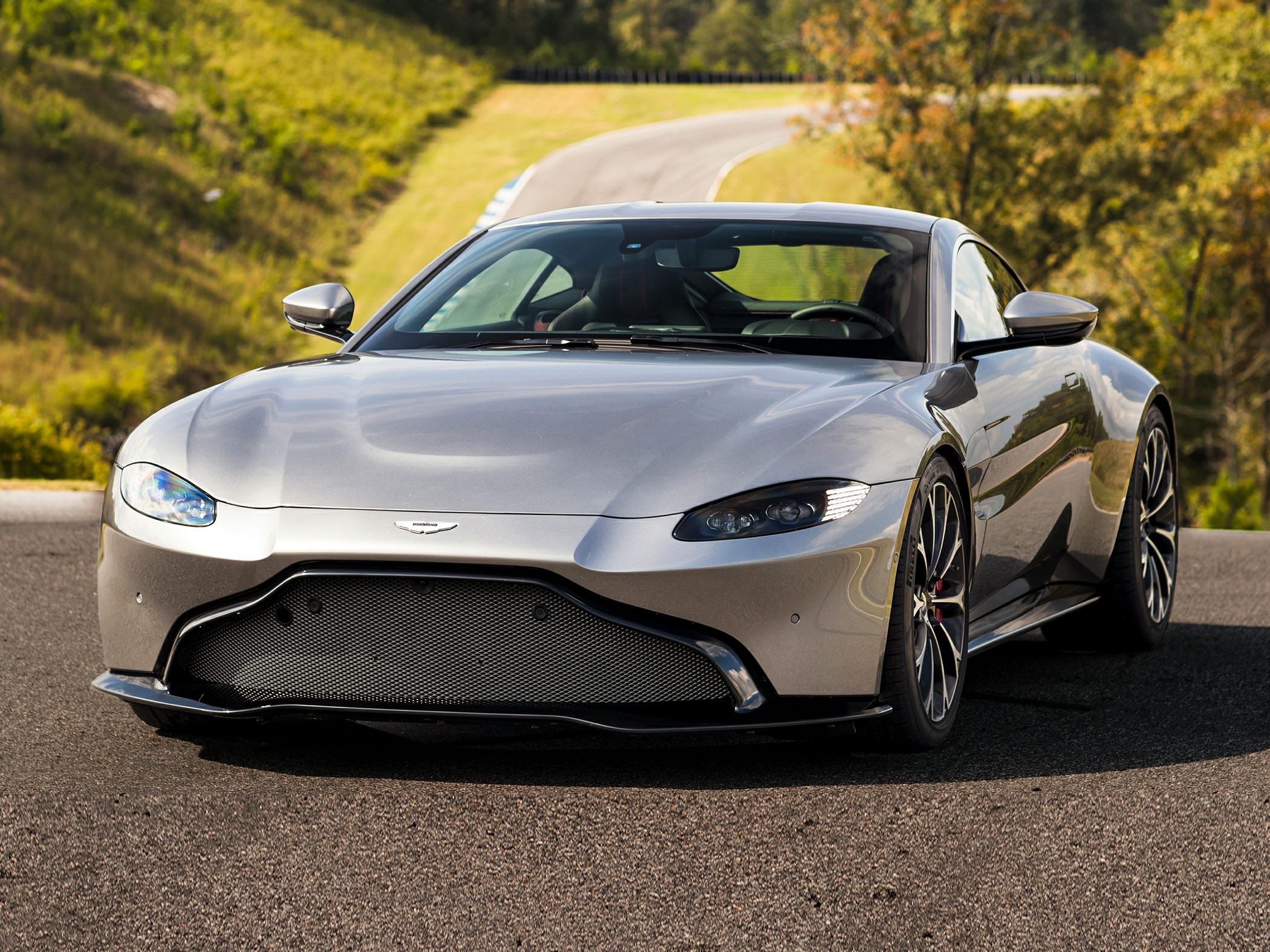 2022 Aston Martin Vantage